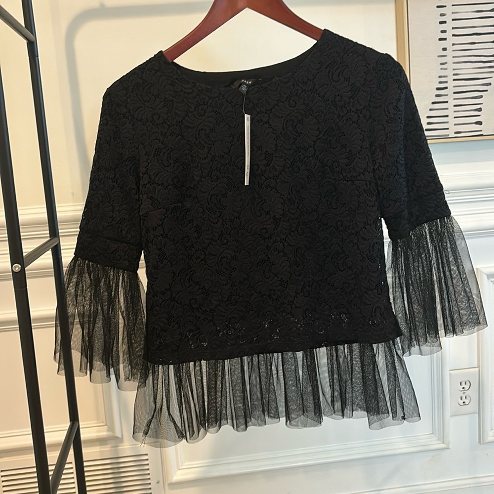NWT drew black lace top!  Xs